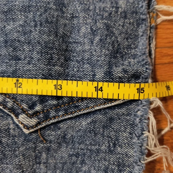 3/$10⭐ Wild Fable blue jean mini skirt, women's size 14, waist 32x Length 15 - Picture 10 of 10
